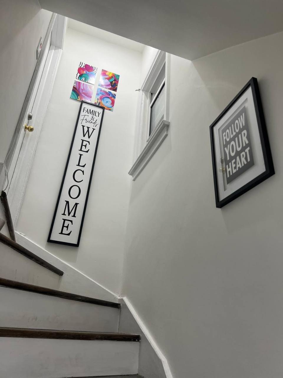 #1 Convvy-Nient Residence! โตรอนโต ภายนอก รูปภาพ